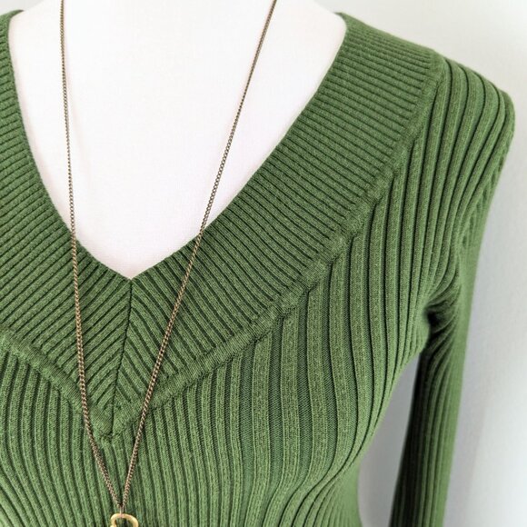 VTG 00s Y2K It's Our Time Green Rib Knit V-Neck 3/4 Sleeve Sweater Sz Medium - Picture 4 of 7